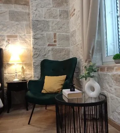 Lana Luxury Apartments- Center