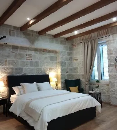 Lana Luxury Apartments- Center