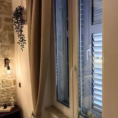 Lana Luxury Apartments- Center