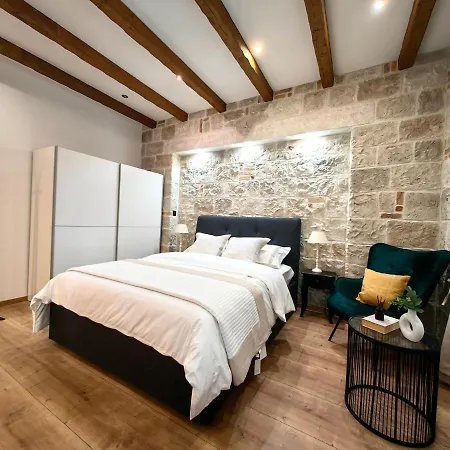 Lana Luxury Apartments- City Center Split 스플리트