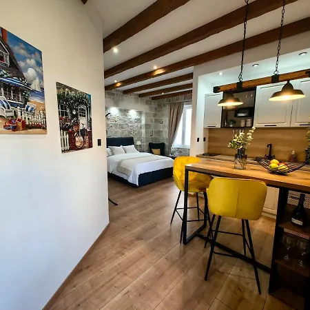 아파트 Lana Luxury Apartments- City Center Split *