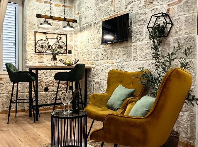 아파트 Lana Luxury Apartments- City Center Split