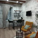 Διαμέρισμα Lana Luxury Apartments- Center