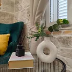 Διαμέρισμα Lana Luxury Apartments- Center *