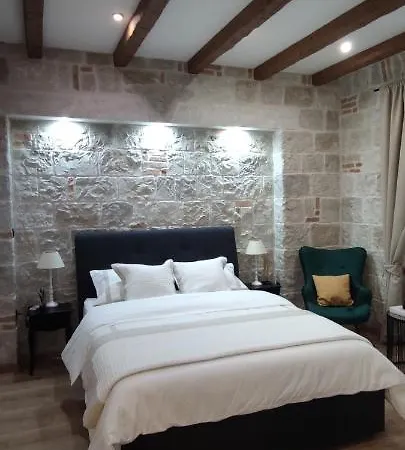 Lana Апартаменти