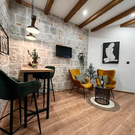Lana Luxury Apartments- Center * Σπλιτ