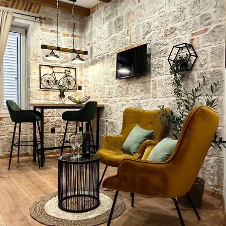 Апартаменты Lana